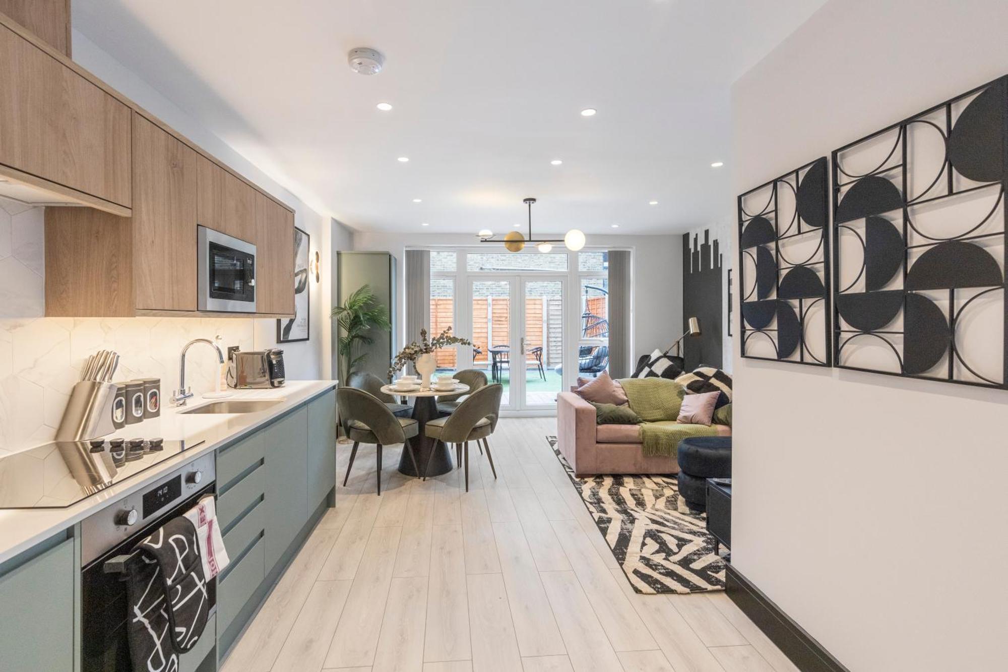Апартаменти Unwind In Style 2Br With Cozy Backyard For Groups Лондон Екстер'єр фото